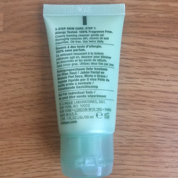 NWOT Clinique Foaming Facial Soap - Picture 2 of 2
